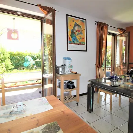 Rainbow House On Lake Orta With Casa vacanze *